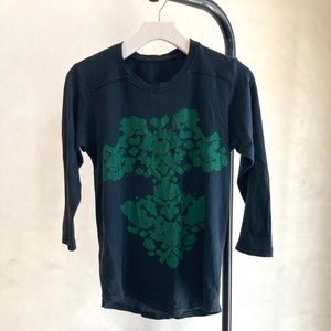Like new Raquel Allegra navy 3/4 sleeve top